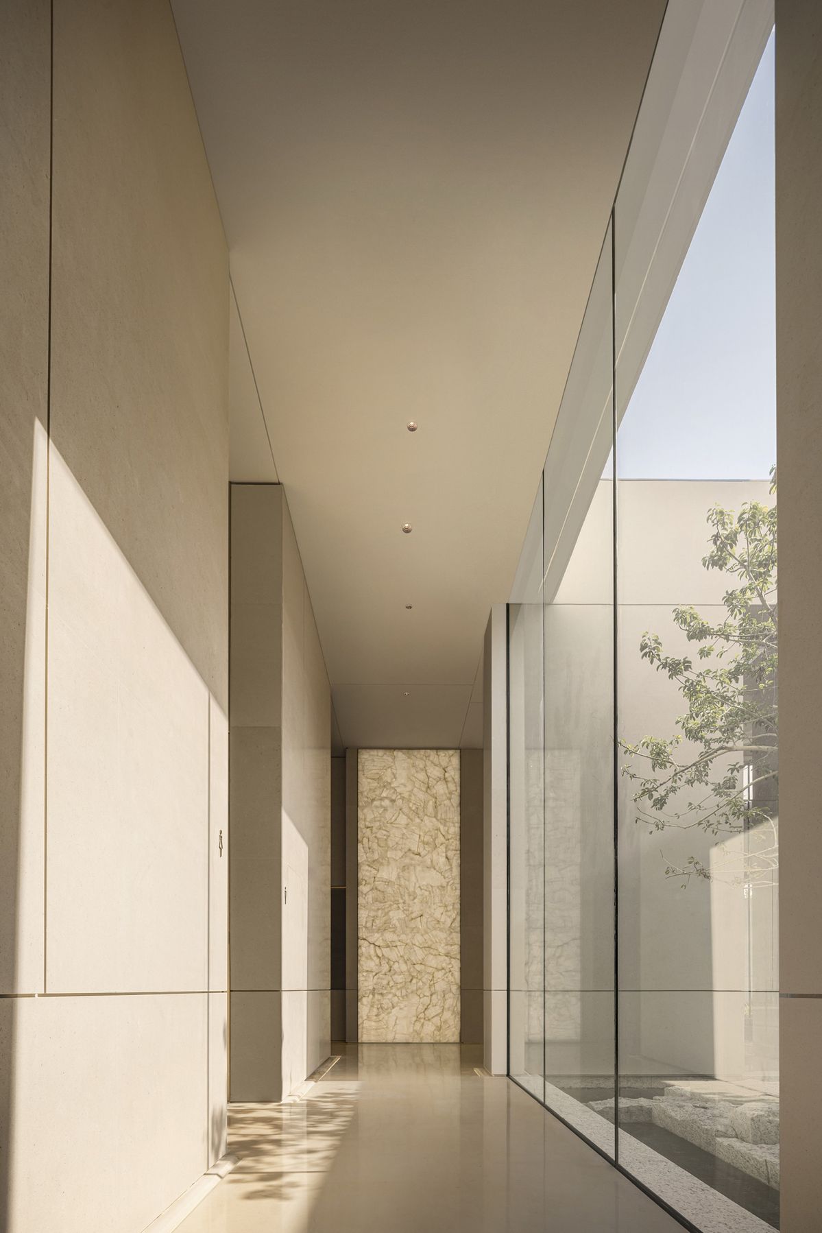 Đèn âm trần không viền-ánh sáng vô hình giải pháp chiếu sáng hiện đại cho mọi không gian