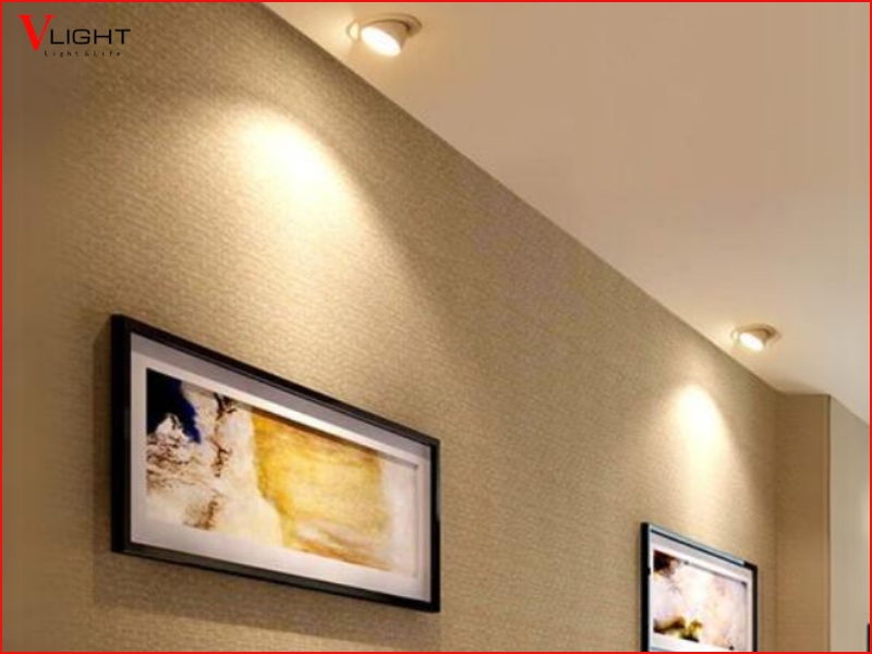 Đèn LED chỉnh hướng trong quán cà phê, nhà hàng và không gian dịch vụ